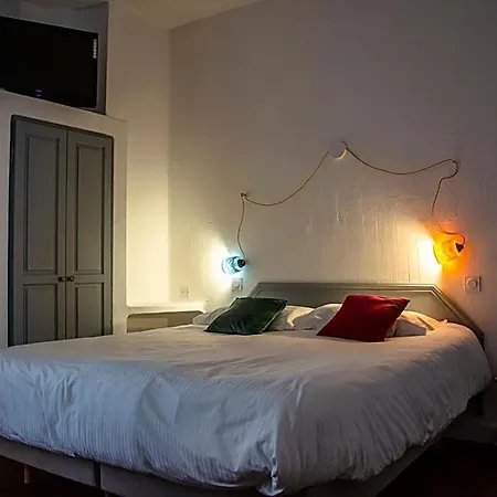 Hotel Candide *